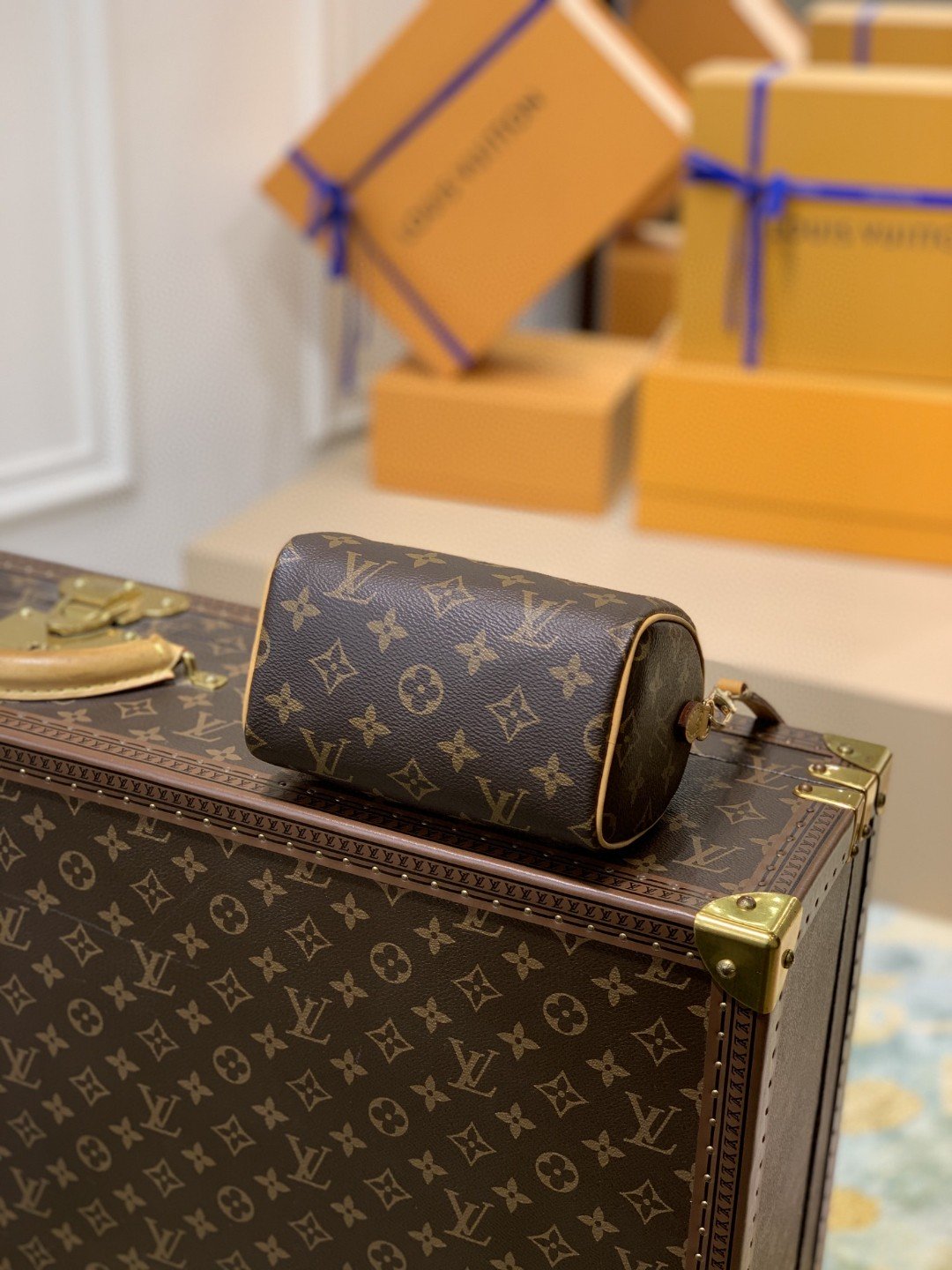 LV NANO SPEEDY BEIGE 16CM