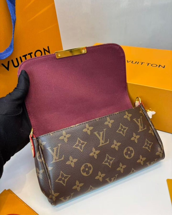 Favorite PM Monogram Canvas for Women 9.5in/24cm