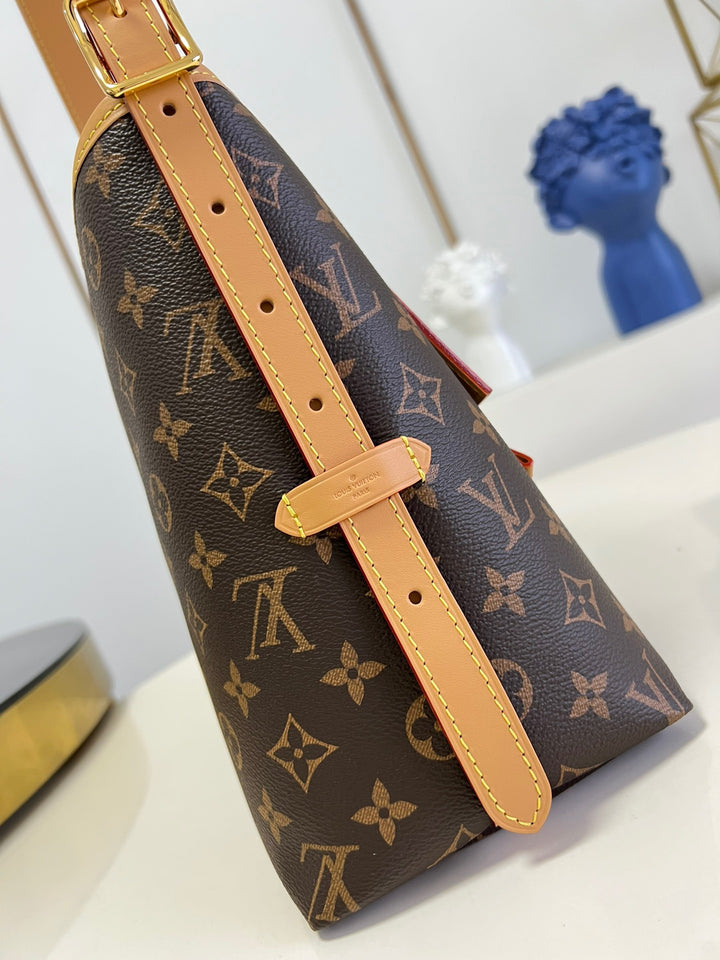 LV CarryAll PM Bag