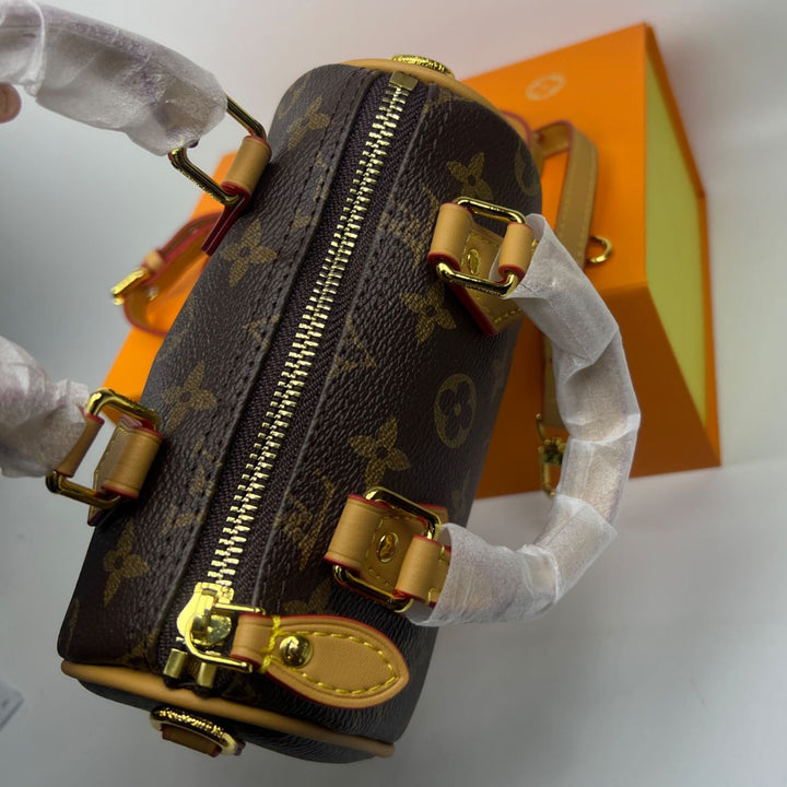 LV NANO SPEEDY BEIGE 16CM